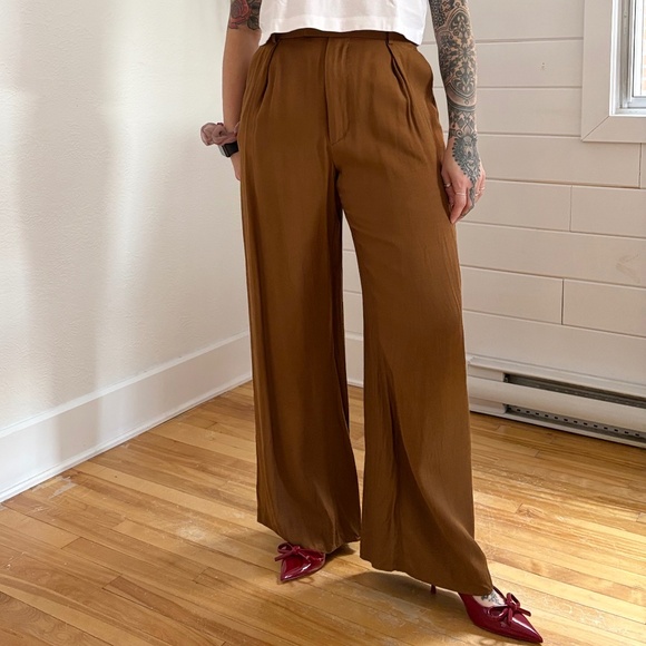 Zara Pants - Zara contrast lining wide leg trousers